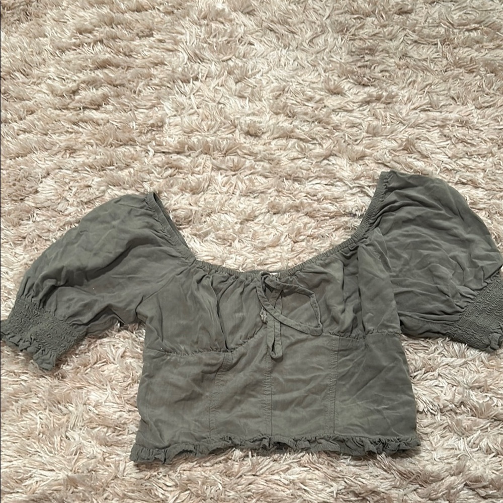 Women's Sage Green Puff Sleeve Top